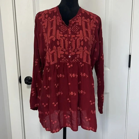Johnny Was Women’s Burgundy Embroidered Long Sleeve Relaxed Top size XS - Picture 10 of 11